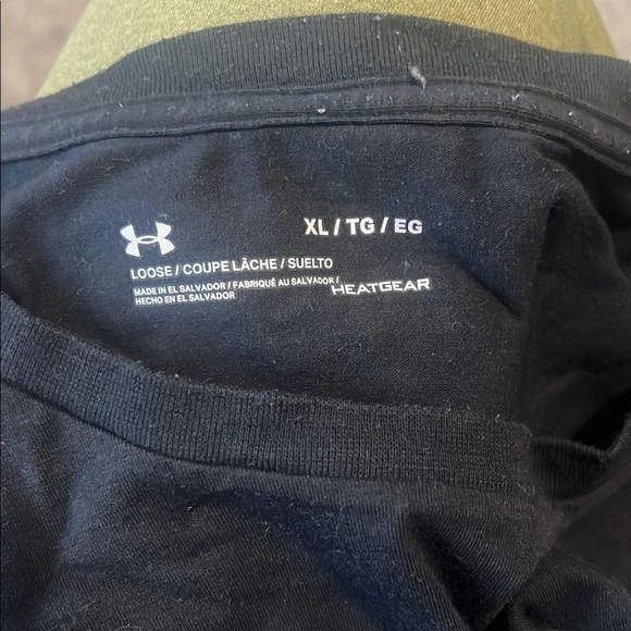 Under Armour Black Short Sleeve Performance Tee - Picture 3 of 3